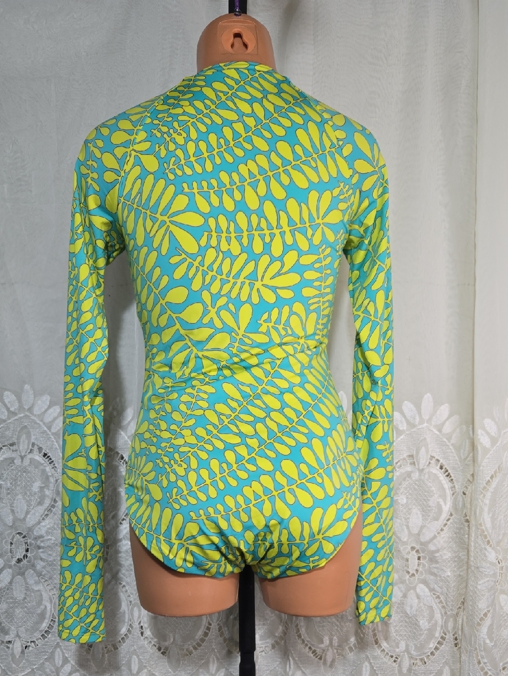 Trina Turk Swim Set Long Sleeve One Piece And Pant Cover Up Resort Wear - Picture 7 of 7